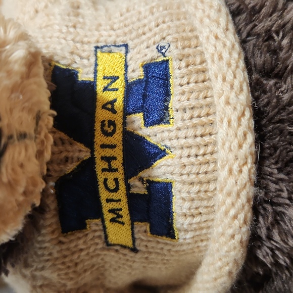 University of Michigan Warm Whiskers Microwavable Bear 10" Seated EUC - Picture 2 of 5
